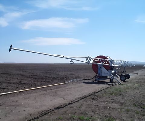 Geavanceerd 75 cm Diameter Farm Irrigation Traveling Rain Gun met Boom Cart Truss Boom System