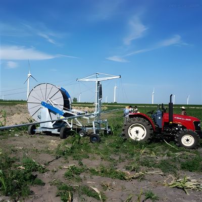 Geavanceerd 75 cm Diameter Farm Irrigation Traveling Rain Gun met Boom Cart Truss Boom System