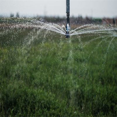 203 cm Diameter Zonne-energiesysteem voor modern landbouw lineair pivot irrigatiesysteem