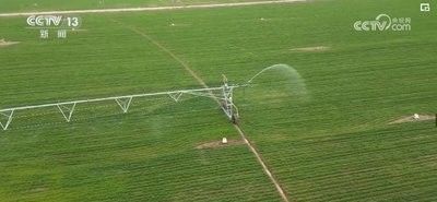 Sturdy Farms Center Pivot irrigatiesysteem en milieuvriendelijke keuze voor landbouwwater Diameter 168 cm
