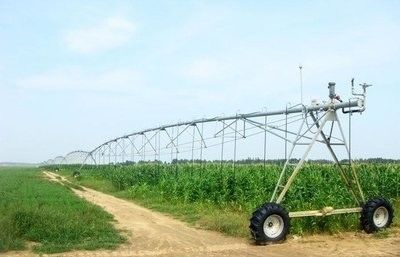 PrimePivot SuperPivot PowerPivot volgende generatie landbouwbewatersysteem