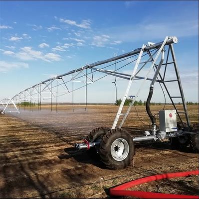 Grote boerderij Geavanceerd digitaal metaal lineair bewegen irrigatiesysteem Kerncomponenten met motor en versnellingsbak 2354 inch diameter