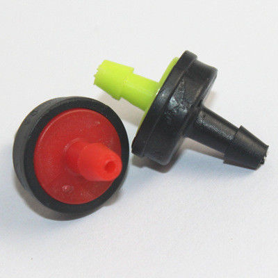 Landbouw Drip irrigatie systeem 8-holes instelbare wateremitter Dripper voor kasbedrijven