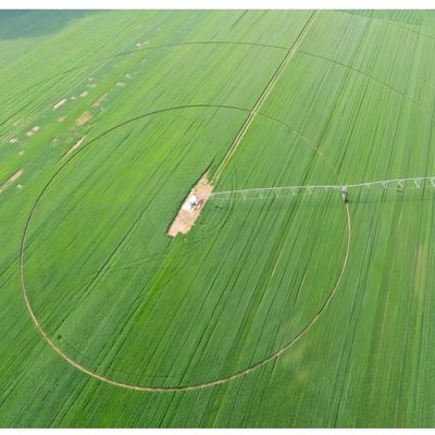 230 KG IRRIGATIESYSTEMCenter Pivot Voor landbouwbedrijven Verminder het waterverbruik