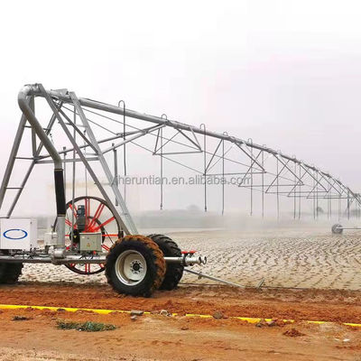 3800 KG Landbouw Automatische laterale lineaire beweging Tuin irrigatiesysteem Twee/Vier wielen versie voor uw boerderij