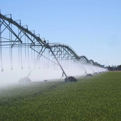 Sprays voor bloeiende landbouwbedrijven seizoenbestendige centrale draaipunt die consistente prestaties levert
