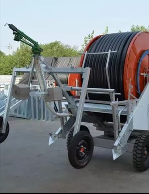 Superieure mobiele regenpistool watergieter irrigatiesysteem verstelbare spuitstukken voor aanpasbare water en superieure resultaten