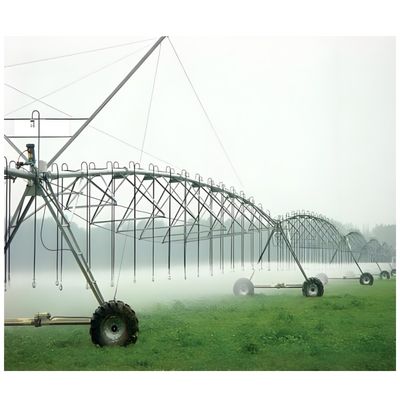 Grootschalige landbouw Lineair laterale irrigatiesysteem voor productie-installaties