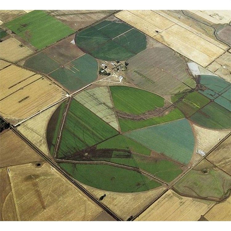 Farm 360 Sprinkler type en metaal materiaal Center Pivot Irrigatie systeem voor Quick