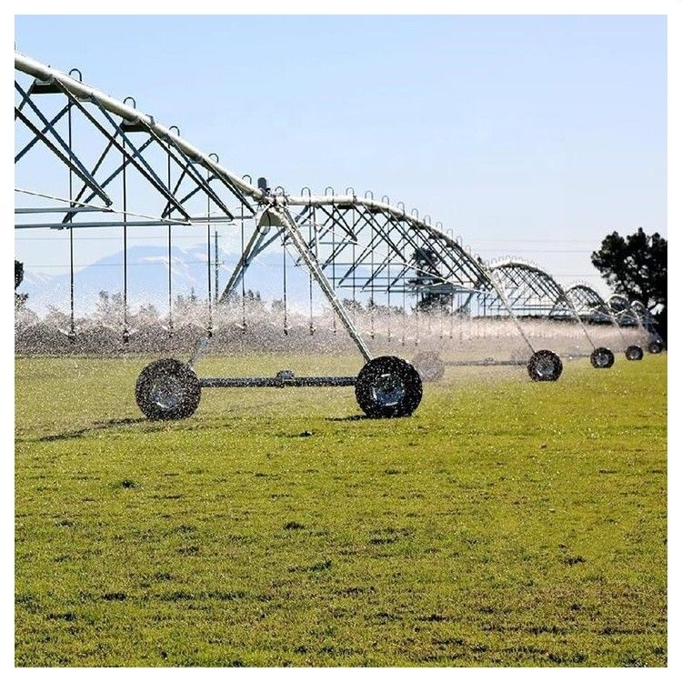 Metalen boerderij Landbouw Sprinkler Core Verplaatsbare zijdelingse sleepstijl Centrum Pivot Irrigatiesysteem Motor Gear Gearbox